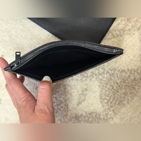 SAINT LAURENT Monogramme Quilted Calfskin Zip Pouch Black - Picture 10 of 15